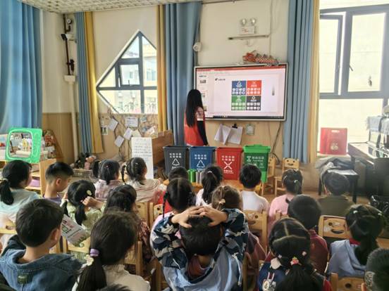 f51bd40e5df18c309ad6fe454fc825e