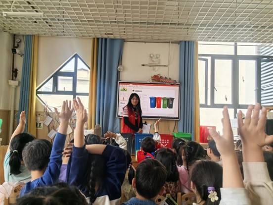 a2cba92b17c3774ad136b28a0a5b8ce